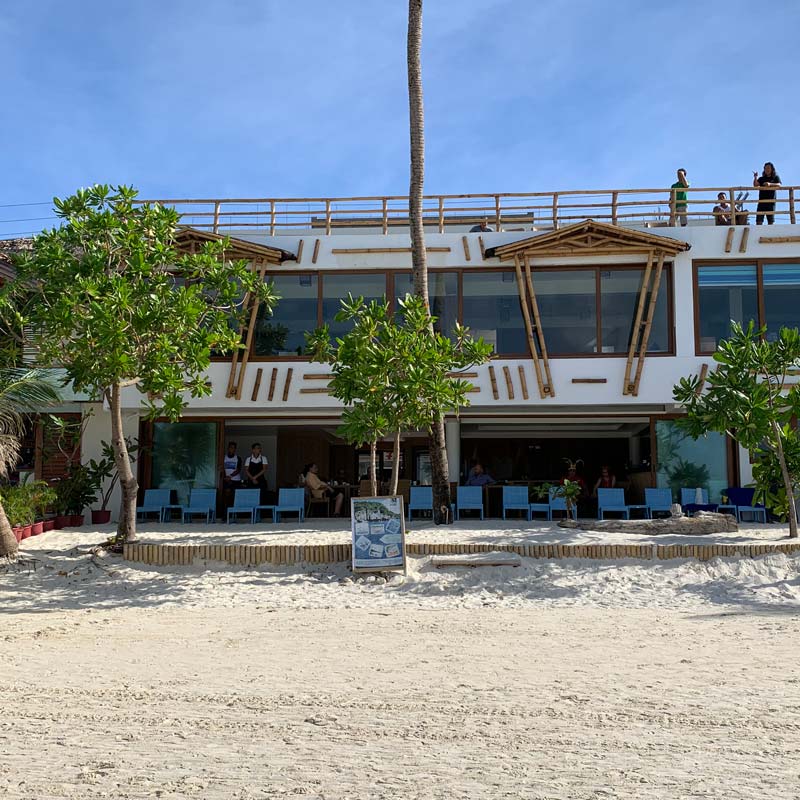 Boracay Beach Club - Beachfront Lounge